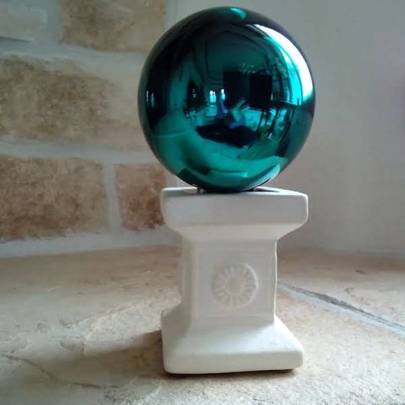 Decorative Container - Picture 3 of 4